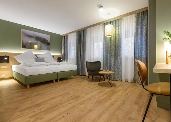 Otel Stadltraum Falkenberg *